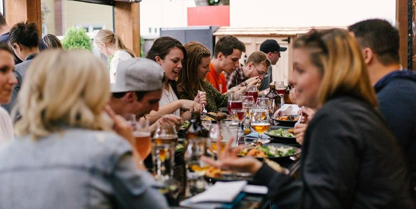 Vous organisez un repas avec votre club ou votre association, nous vous proposons un repas parfait !